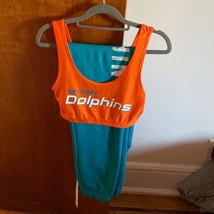 NFL FASHIONNOVA crop top and sweats Miami dolphins never worn